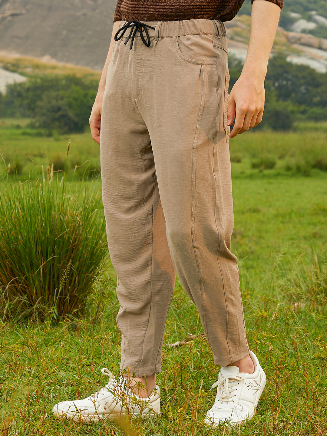 Solid Tapered Trousers