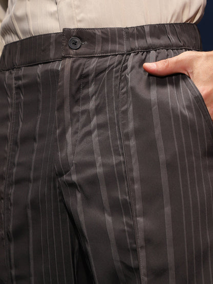 Unbalanced-Ridge Straight Trousers