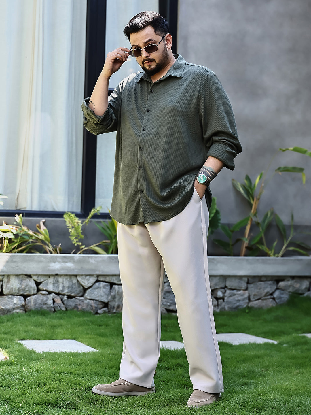 Straight Pleated Trousers