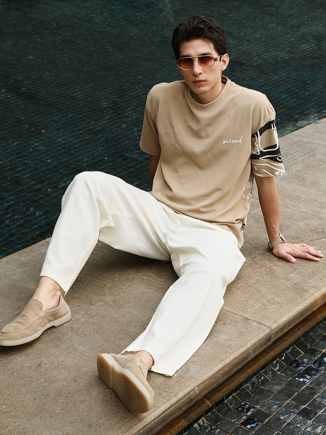 Boxy Folk-Wave T-Shirt