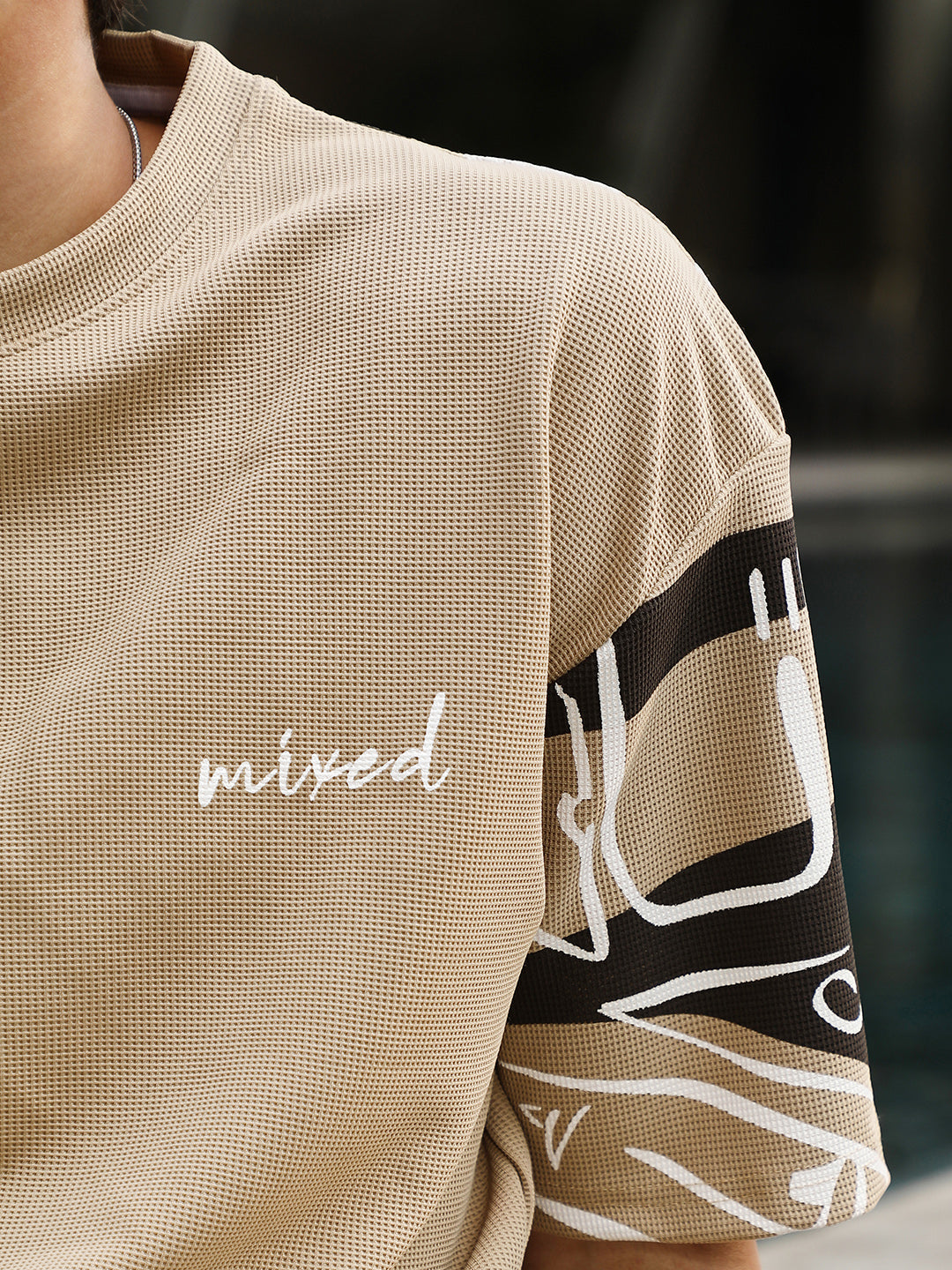 Boxy Folk-Wave T-Shirt