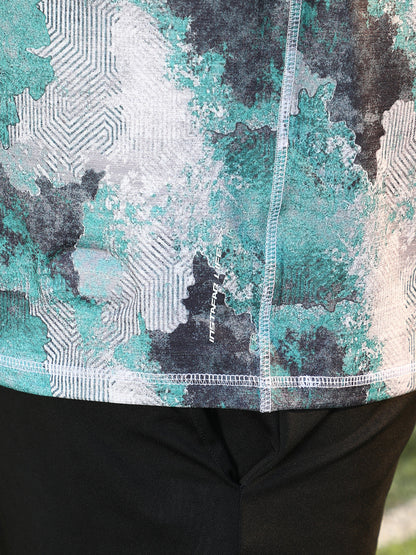 Blur-Imprint Activewear T-Shirt