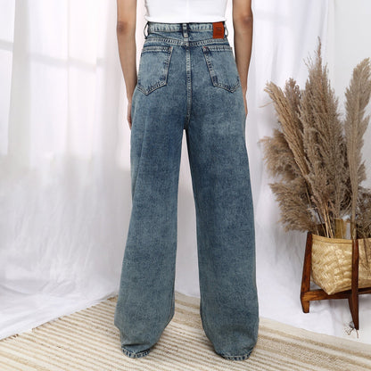 Acid-Wash Straight Denim Jeans