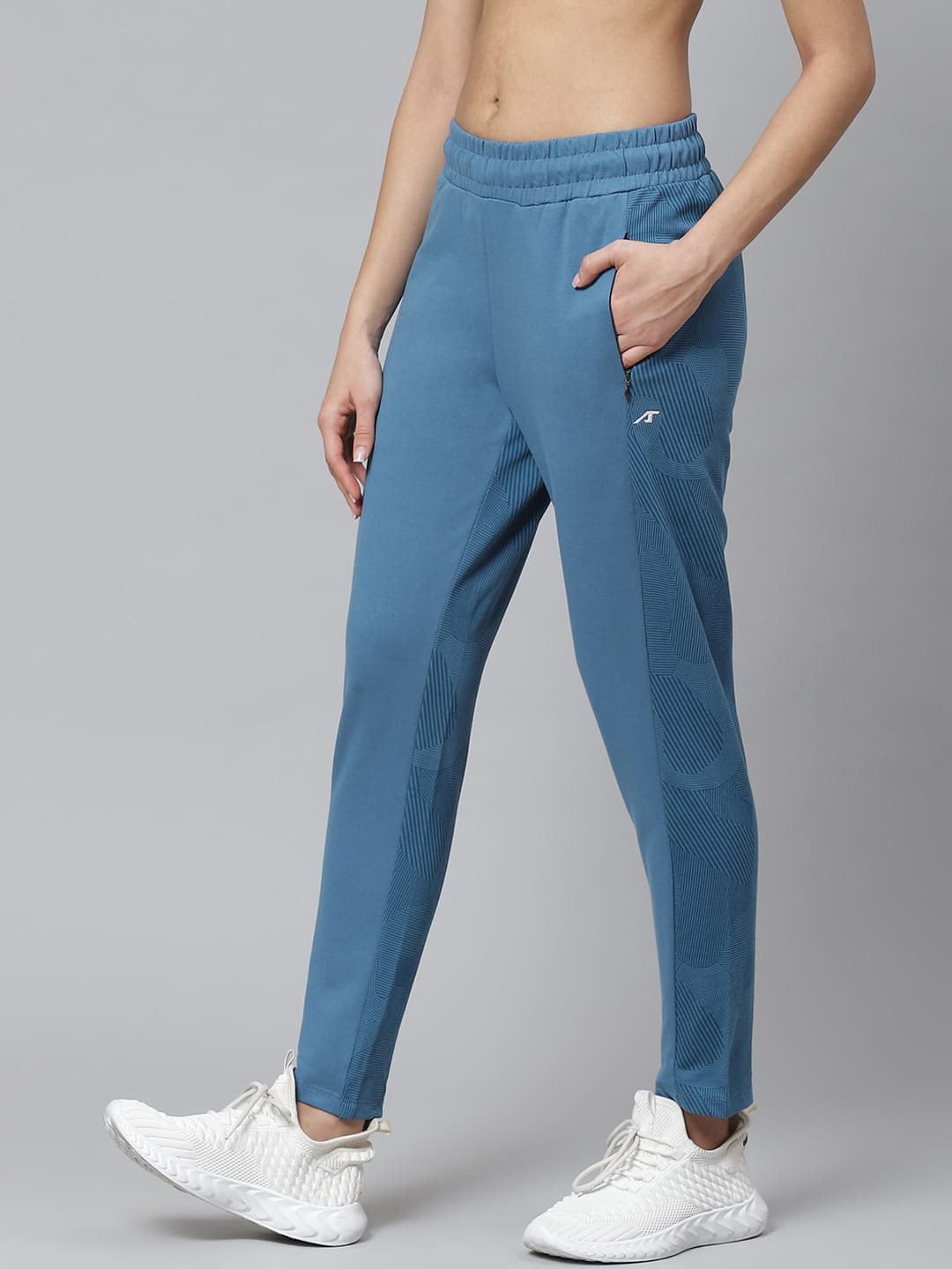 Alcis Women Blue Solid Slim Fit Track Pants