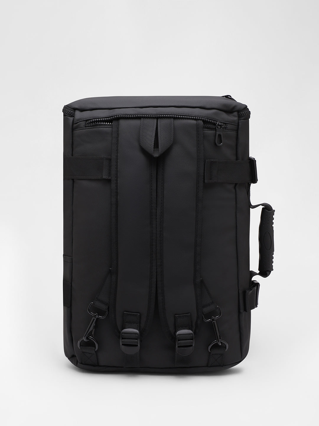 The Traveller's Guide Backpack - Midnight Black