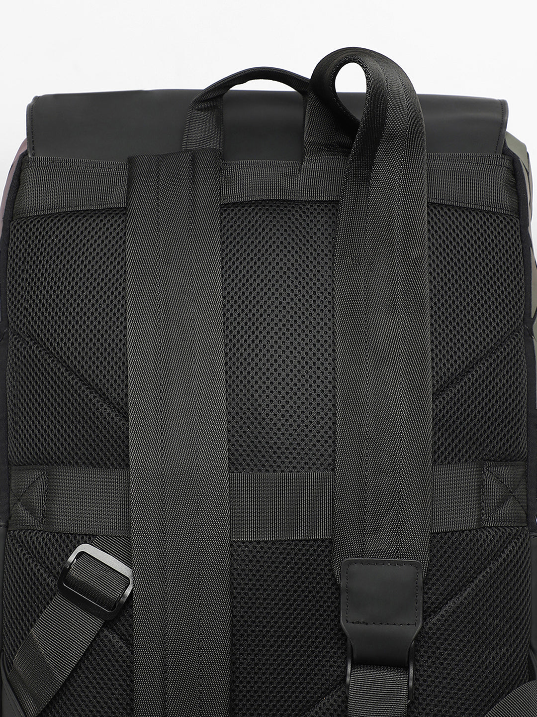 The Kaleidoscope Backpack - Midnight Black