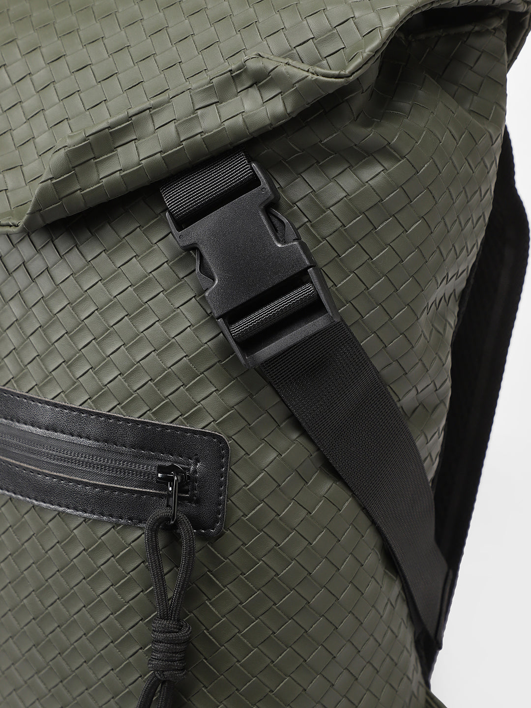The Basket Weave Backpack - Army Green