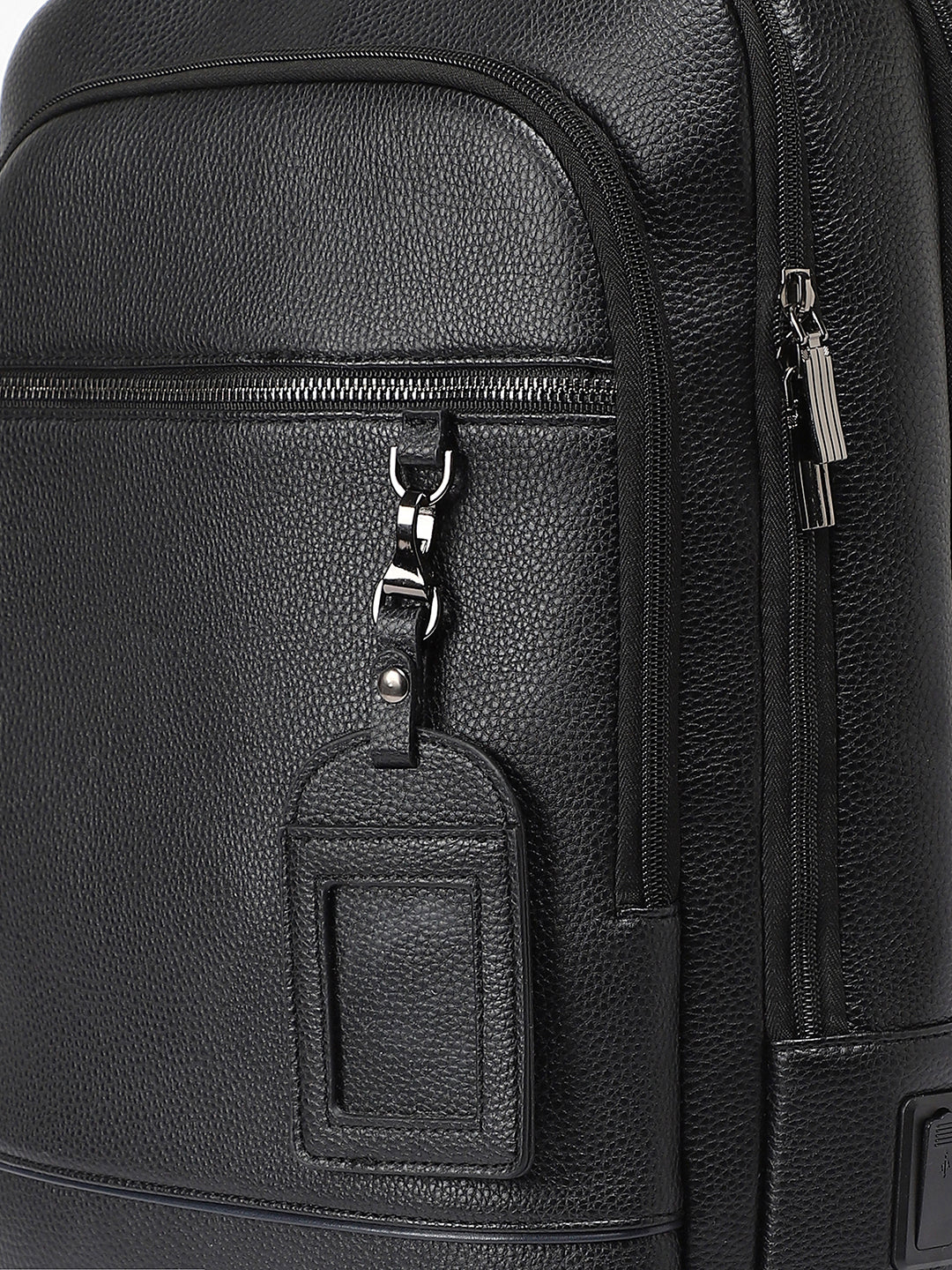 The Layover Backpack - Obsidian Black