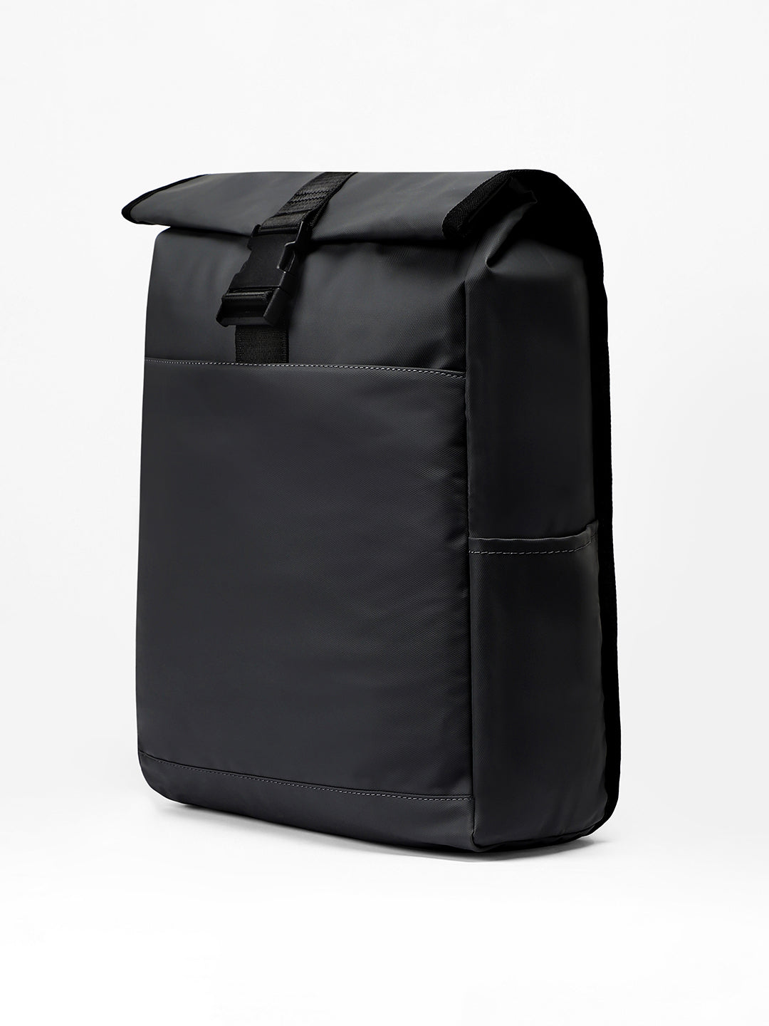 The Metron Backpack - Onyx Black