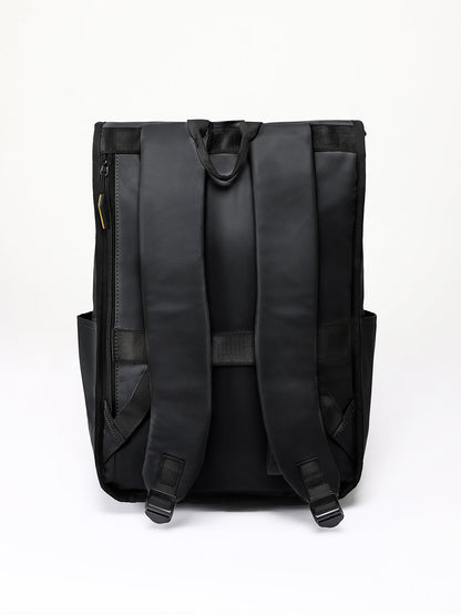 The Metron Backpack - Onyx Black