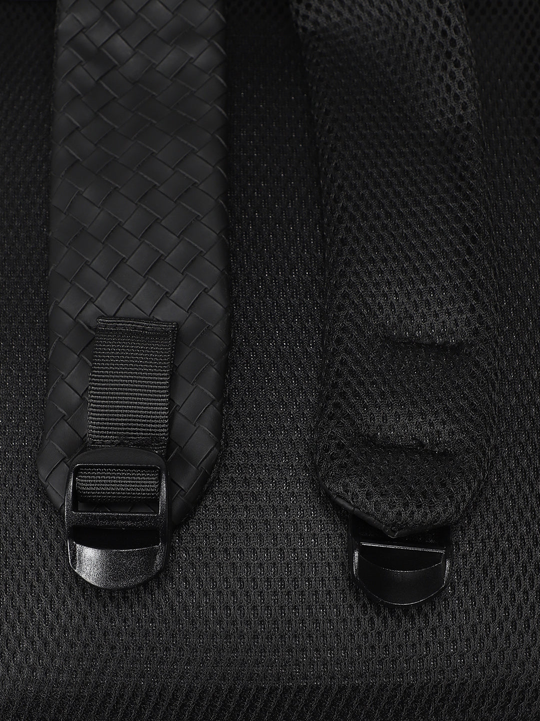 The Métropolitain Backpack - Onyx Black
