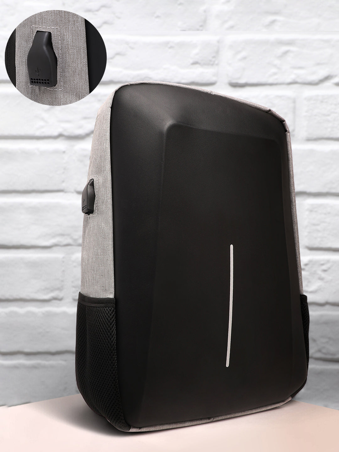 The Travel Mate Backpack - Moon Grey:Onyx Black
