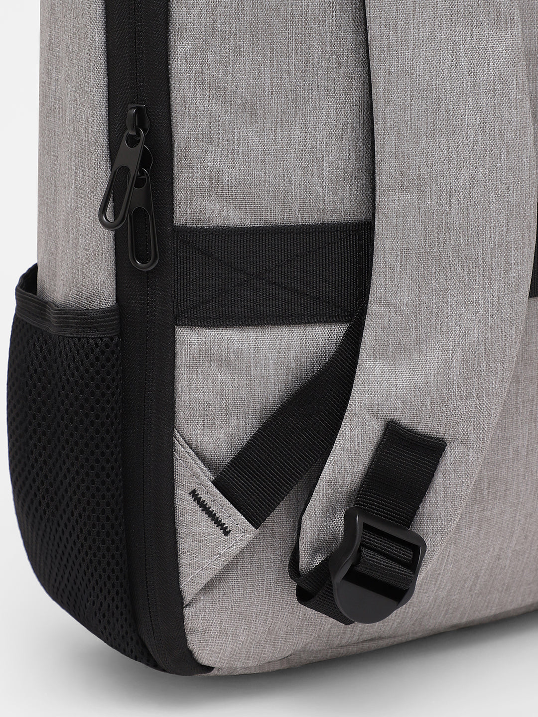 The Travel Mate Backpack - Moon Grey:Onyx Black