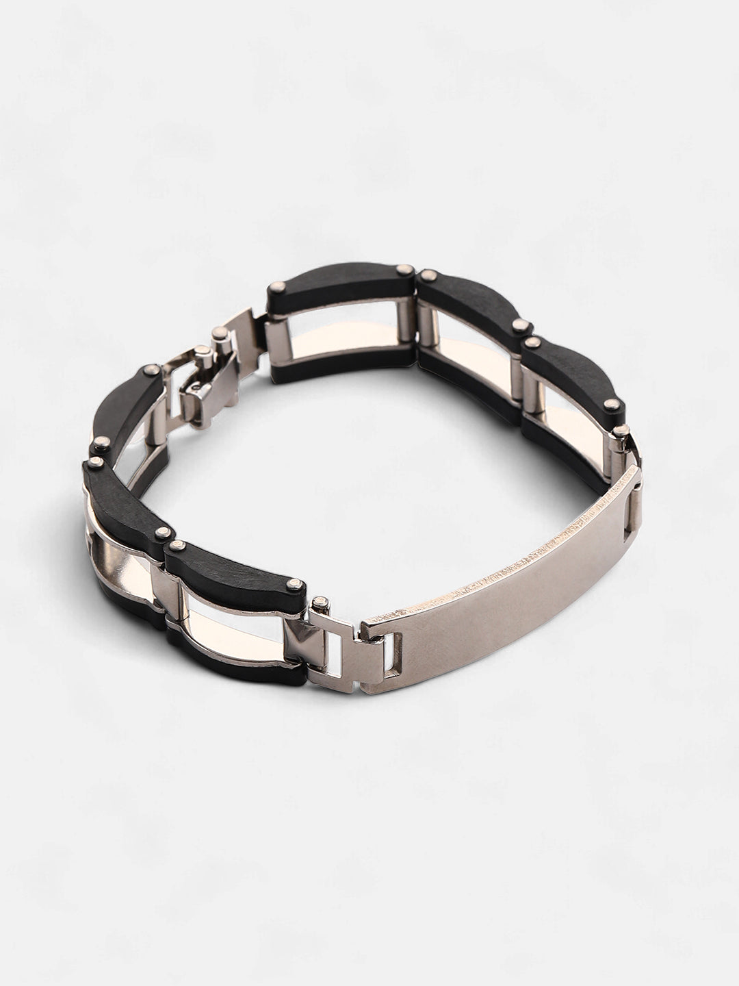 The Contrast-Lined Tennis Bracelet