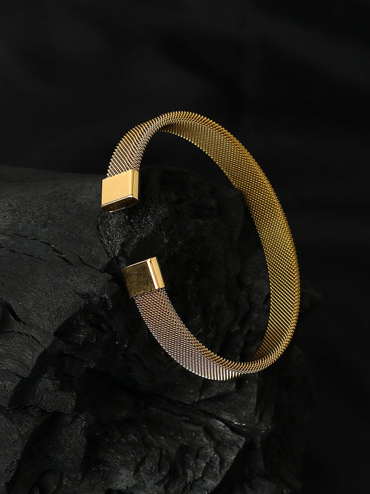 The Mesh Cuff Bracelet