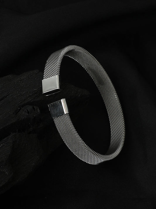 The Mesh Cuff Bracelet