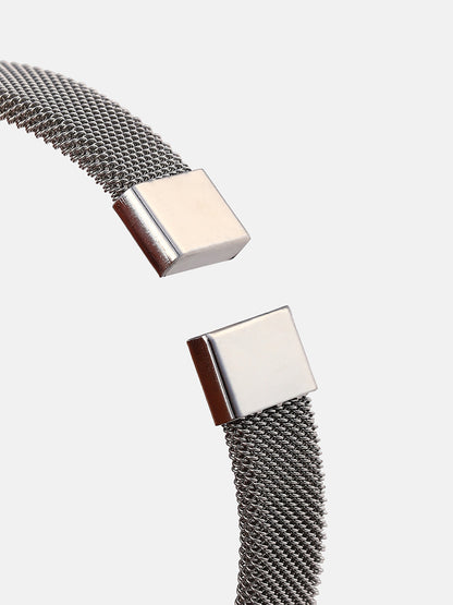 The Mesh Cuff Bracelet