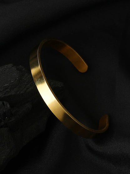 The Minimal Cuff Bracelet