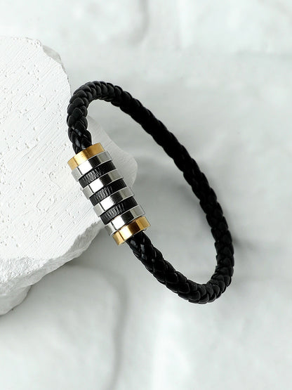 The Braided Leather Bracelet