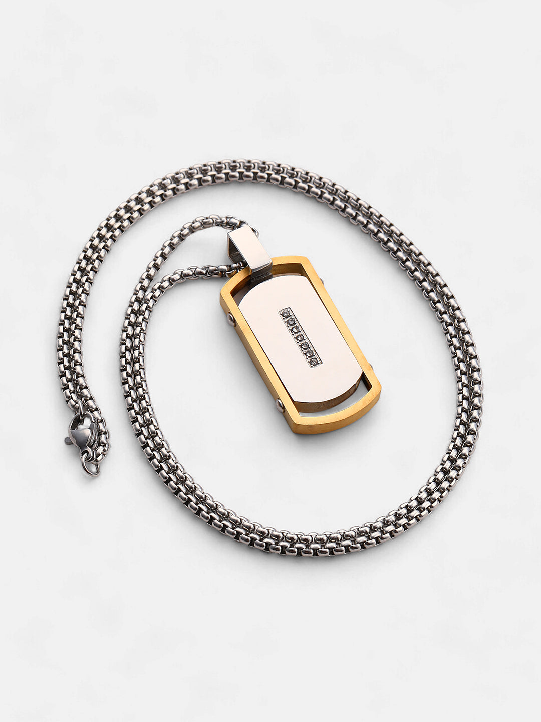 The Embellish-Lined Plate Pendant Necklace