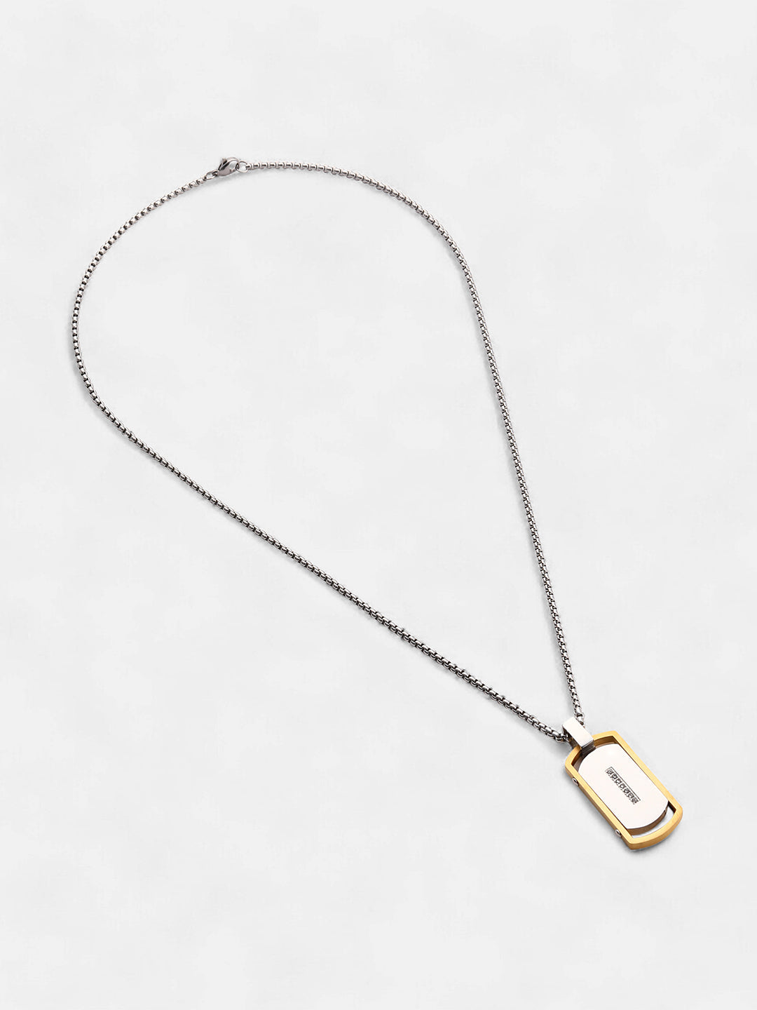 The Embellish-Lined Plate Pendant Necklace