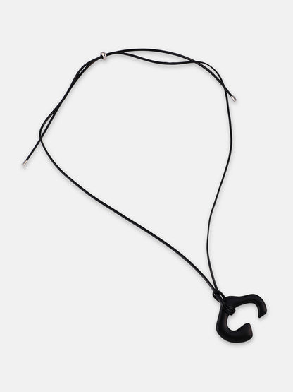 The Dallas Pendant Necklace Onyx Black