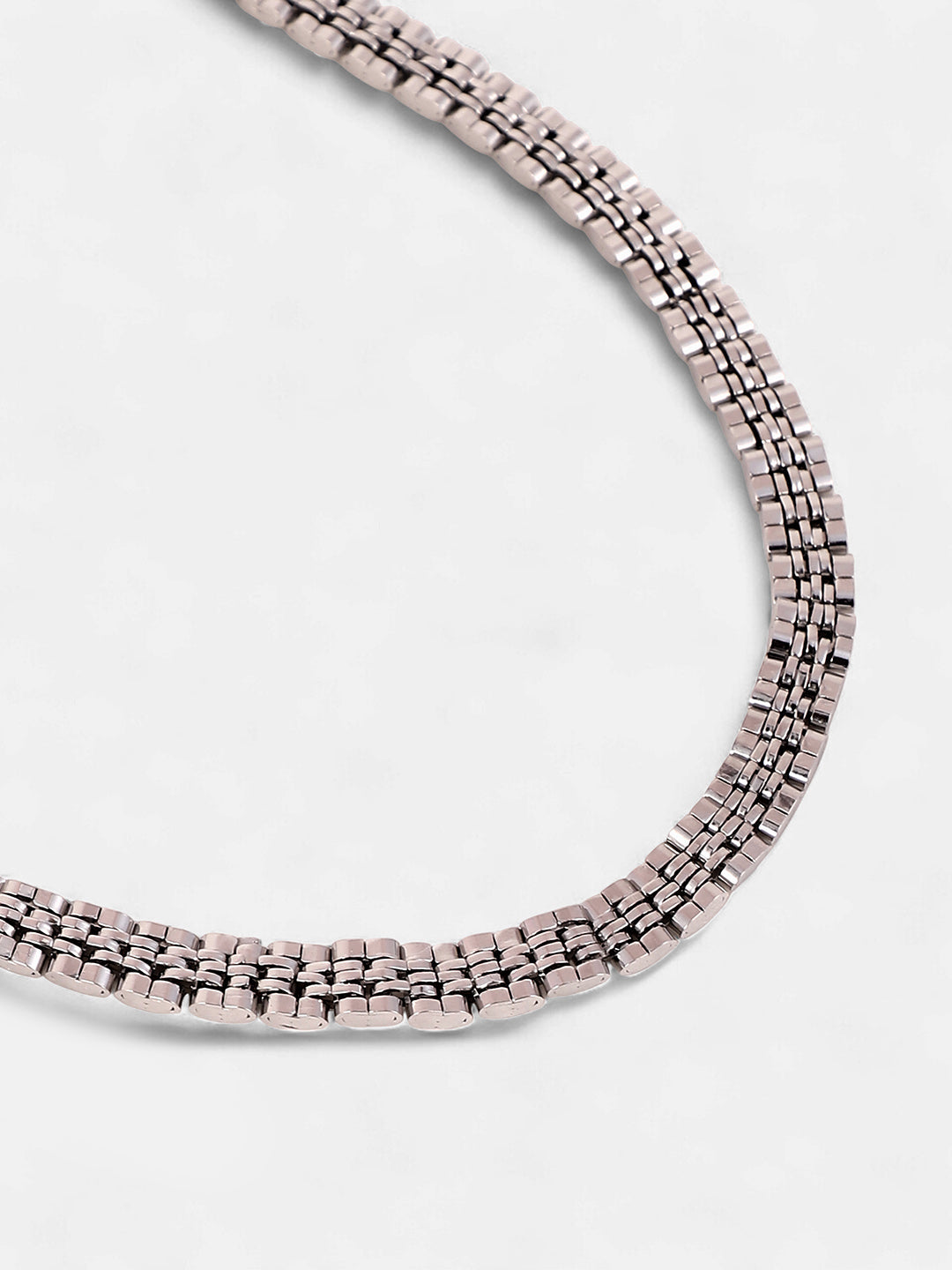 The Five-H-Link Chain Necklace