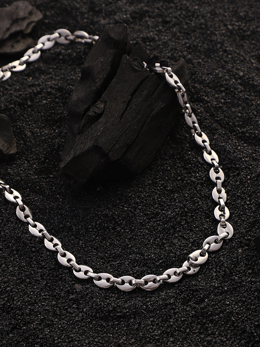 The Beady Chain Necklace
