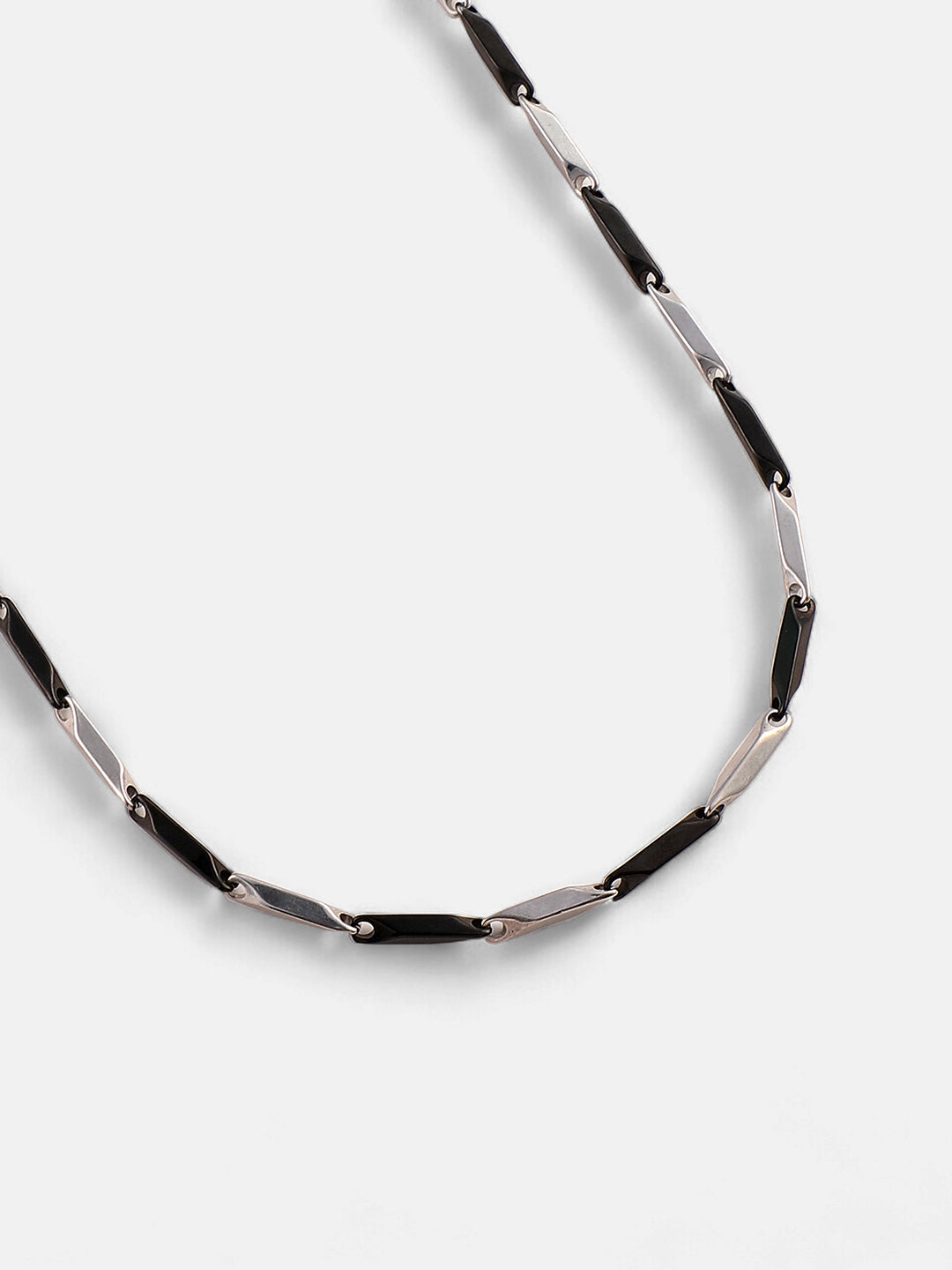 The Greek Pendant Necklace - Metallic Silver
