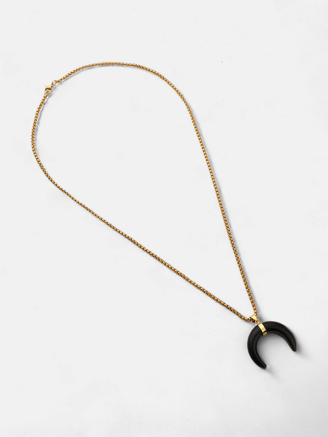 The Horn Pendant Necklace