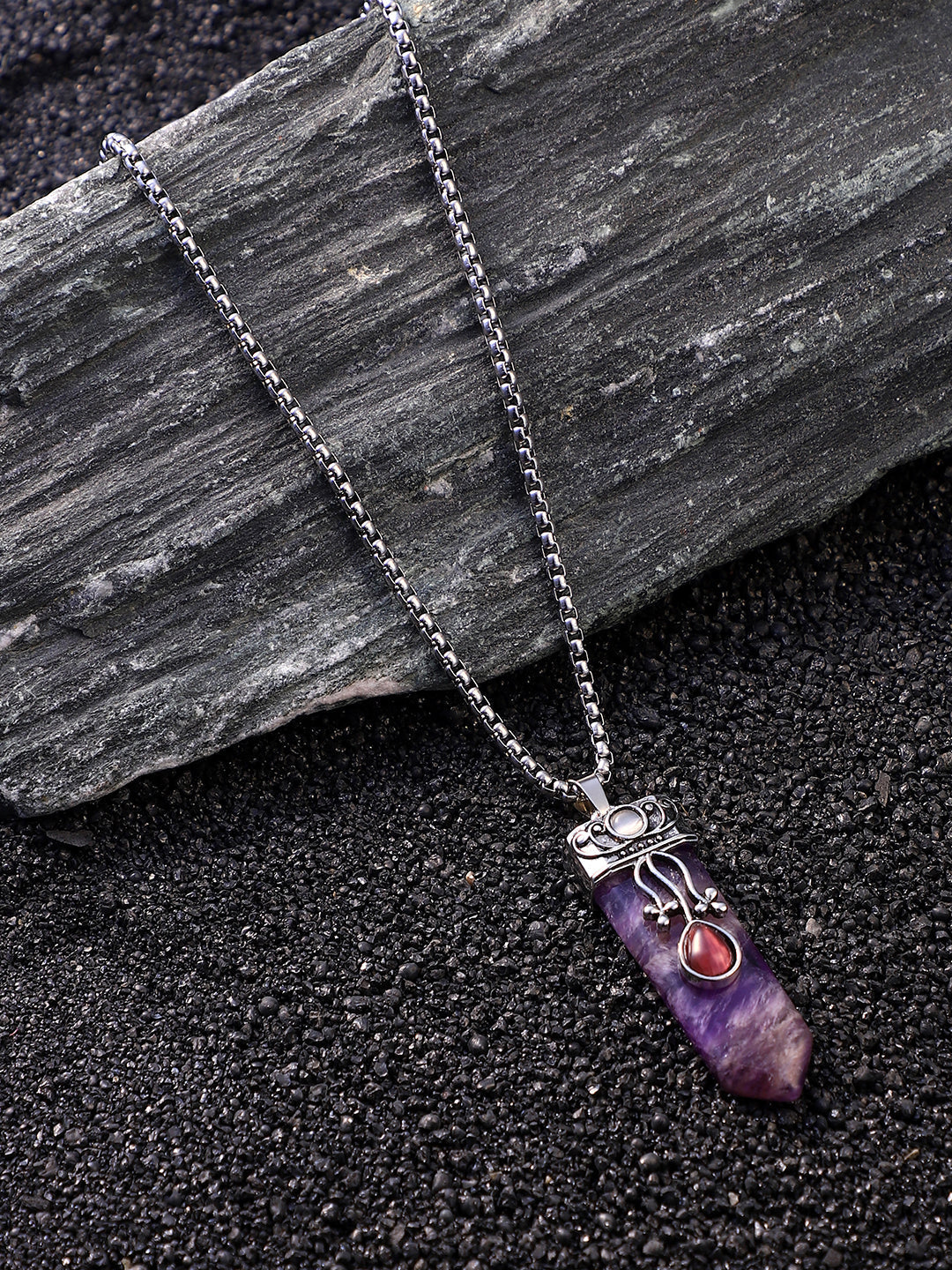 The Flora Crystal Pendant Necklace