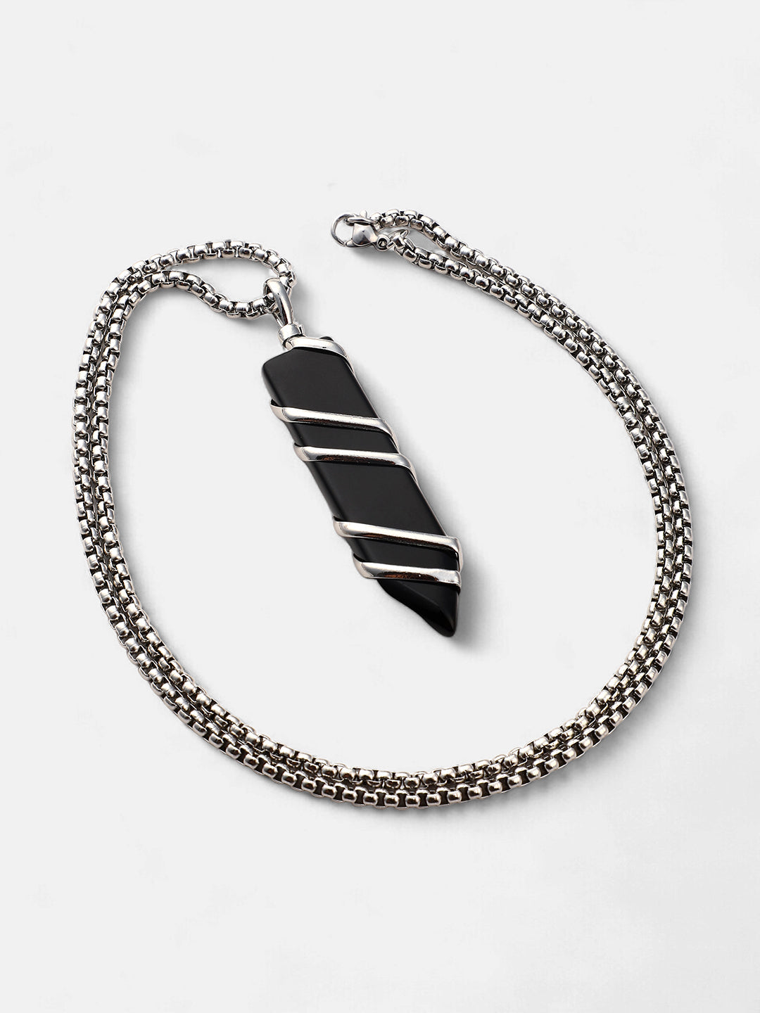 The Swirl Crystal Pendant Necklace