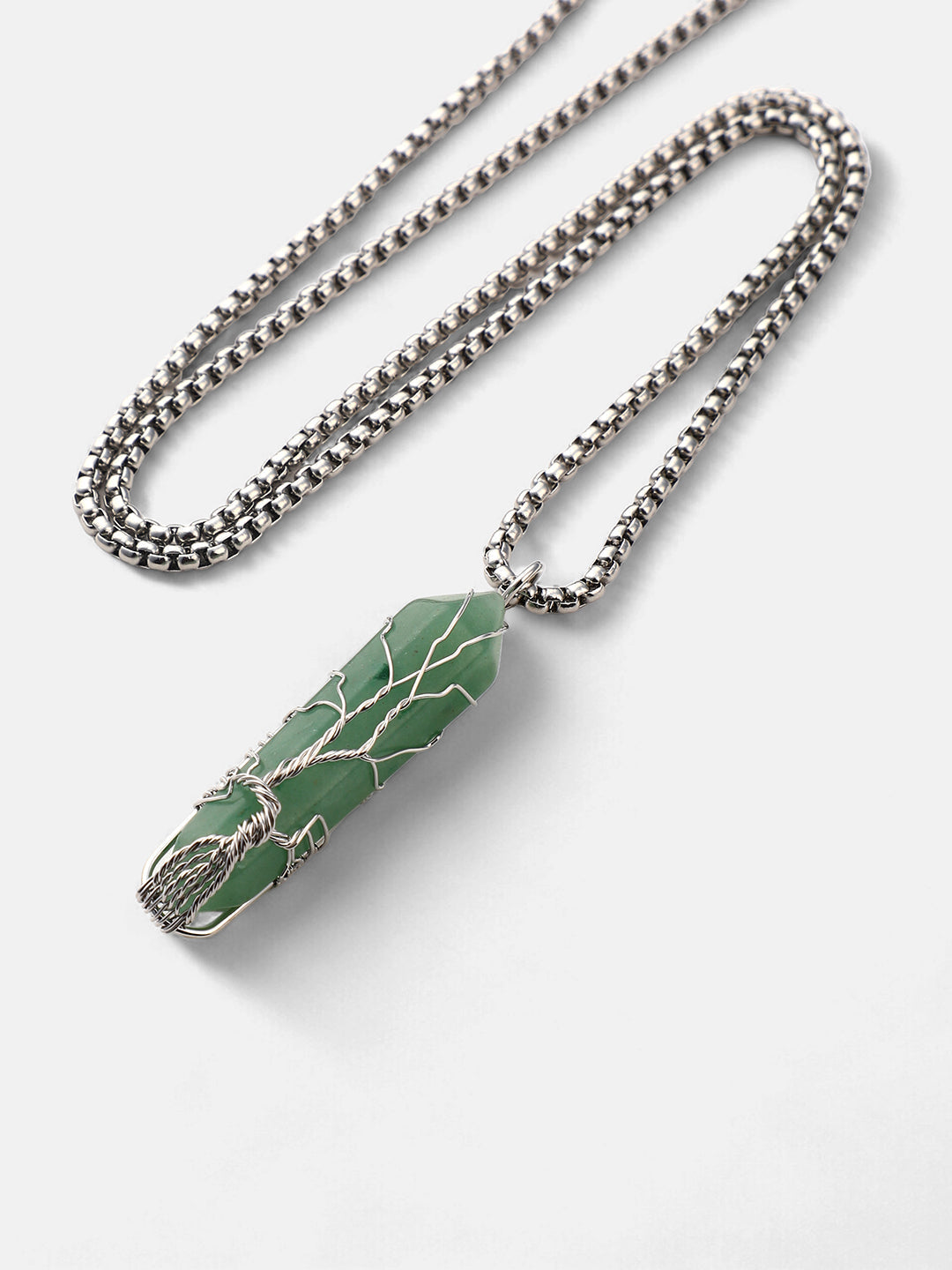 The Veined Crystal Pendant Necklace