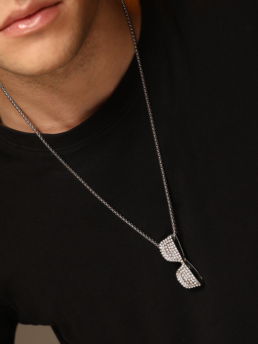 The Sunglass Pendant Necklace