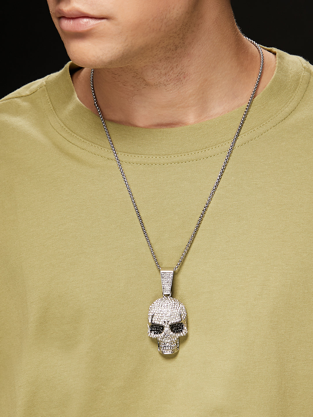 The Bling Skull Pendant Necklace