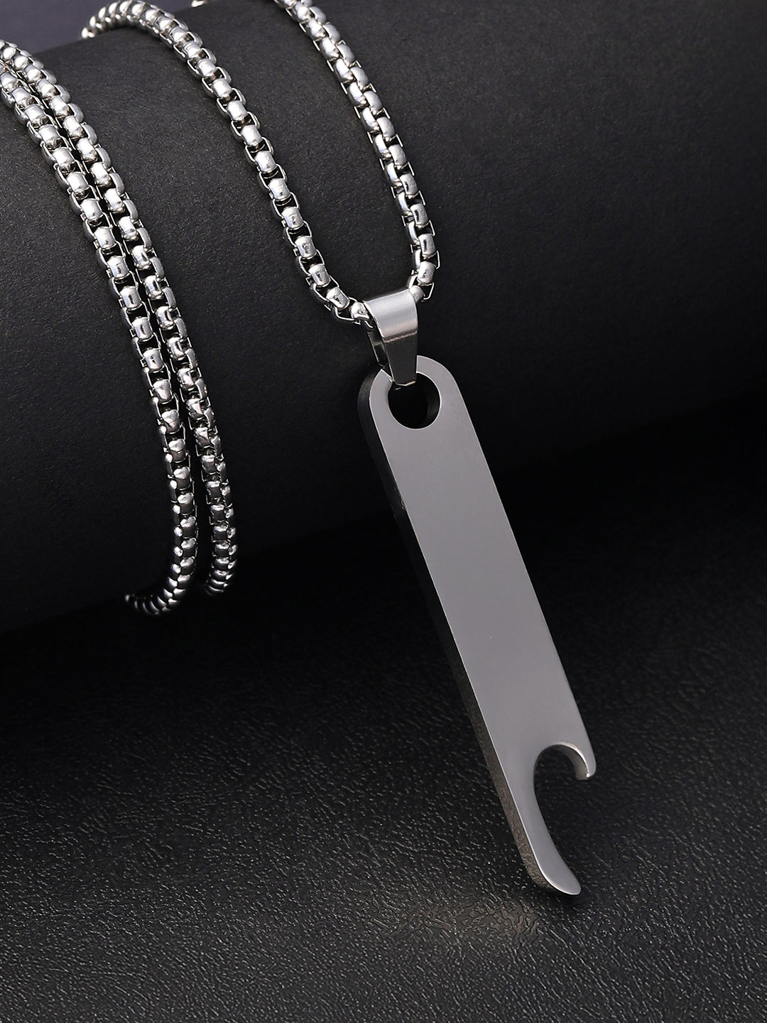 The Blade Pendant Necklace - Metallic Silver