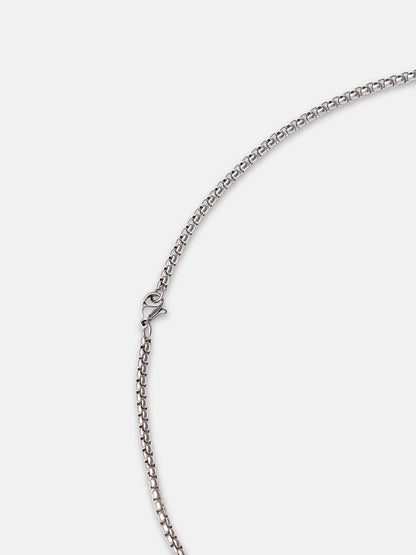 The Compass Pendant Necklace - Metallic Silver