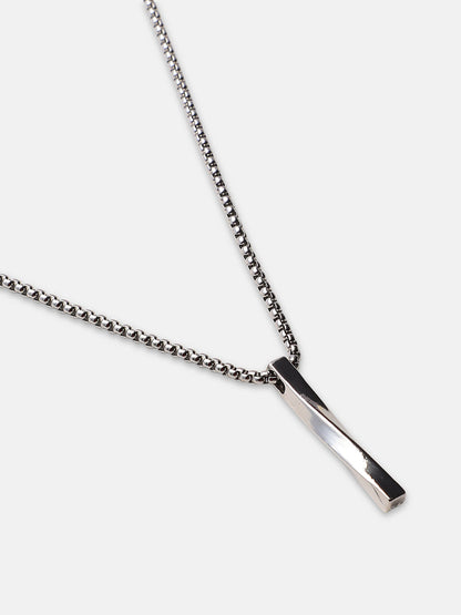 The Twisted Pendant Necklace - Metallic Silver