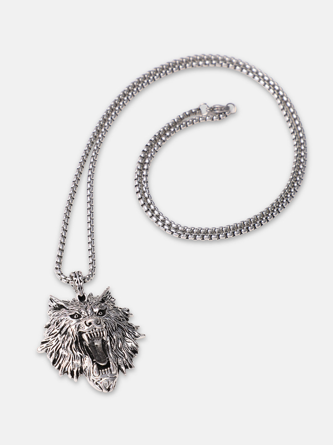 The Leo Pendant Necklace - Metallic Silver