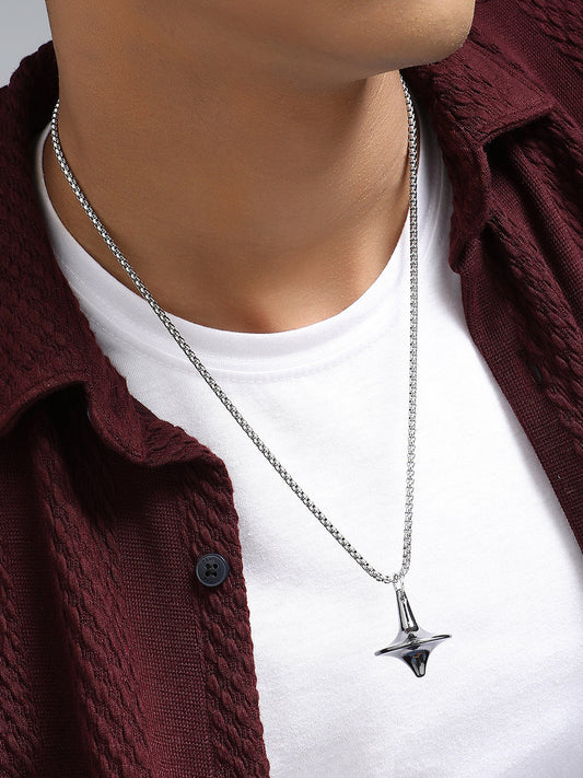 The Spinner Pendant Necklace - Metallic Silver