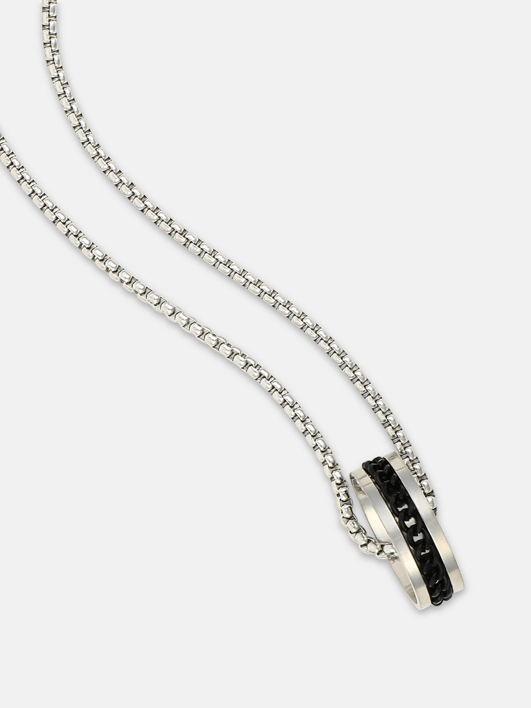 The Link-Halo Pendant Necklace - Metallic Silver