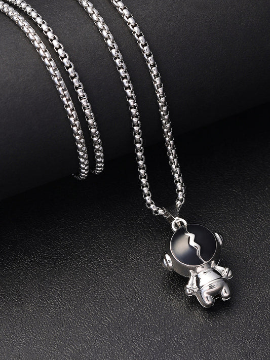 The Astro Pendant Necklace - Metallic Silver