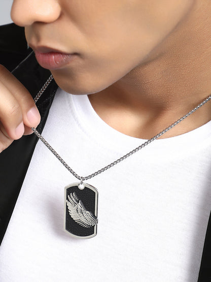 The Winged Pendant Necklace - Metallic Silver