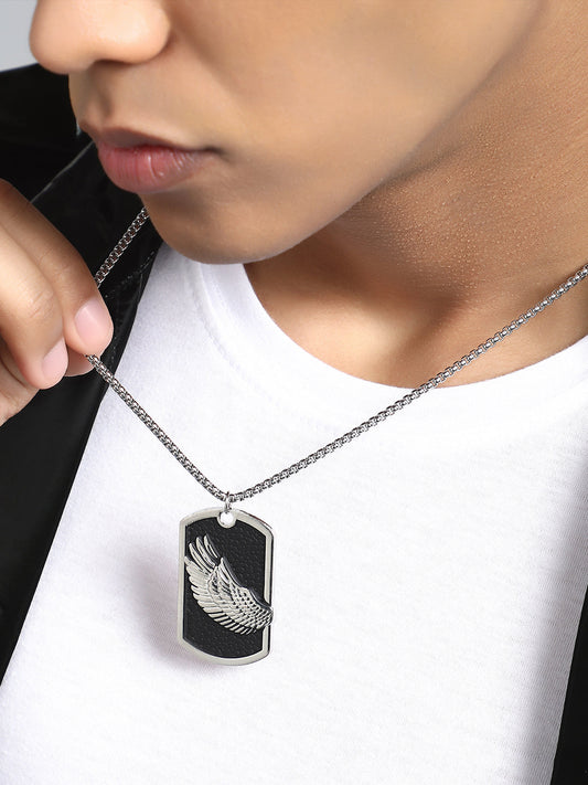 The Winged Pendant Necklace - Metallic Silver