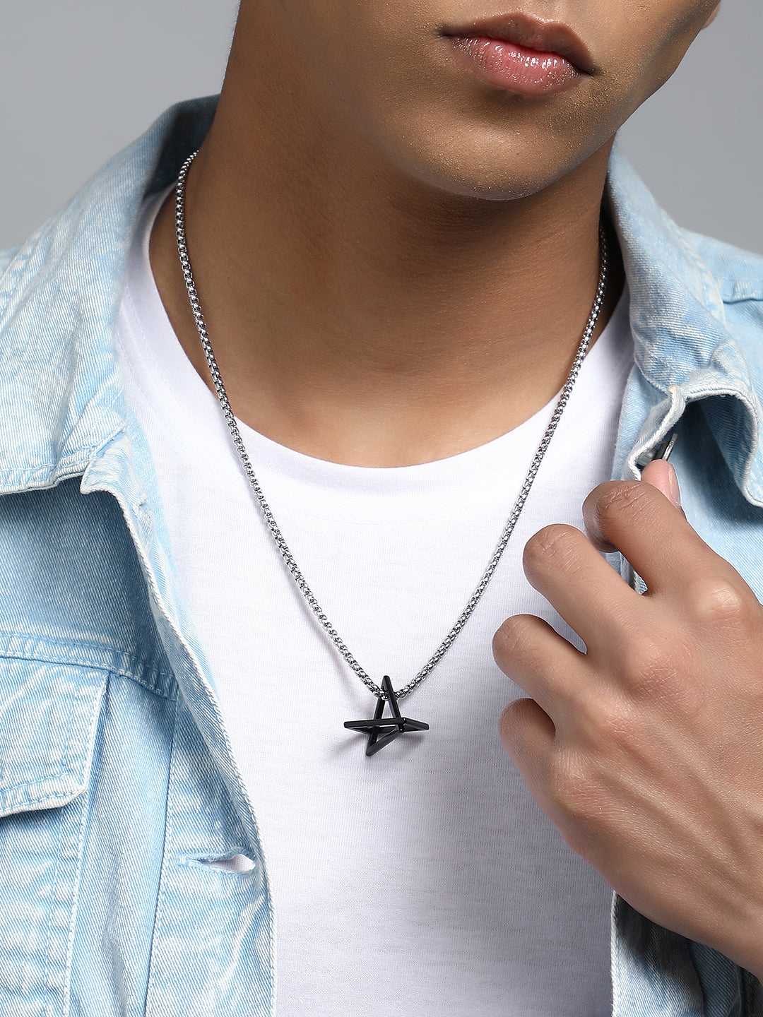 The Quad Pendant Necklace - Midnight Black