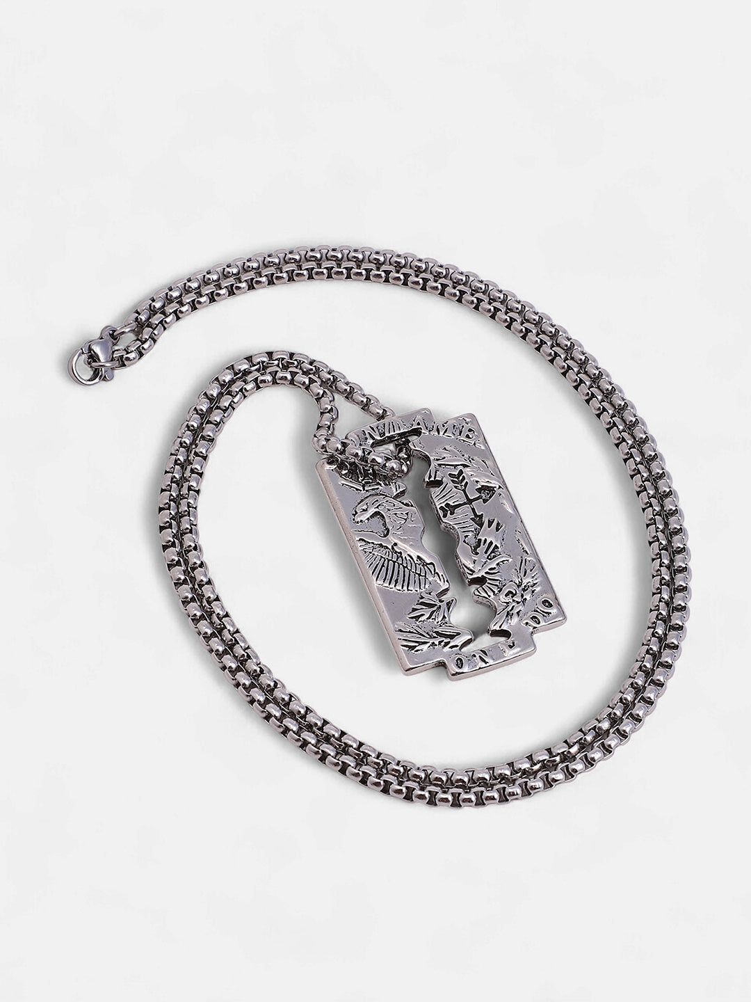 The Eagle-Blade Pendant Necklace - Metallic Silver