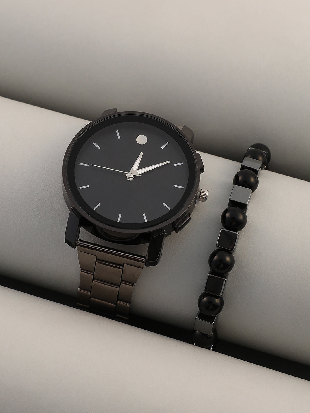 The Bijou Round Watch With Beaded Bracelet Combo