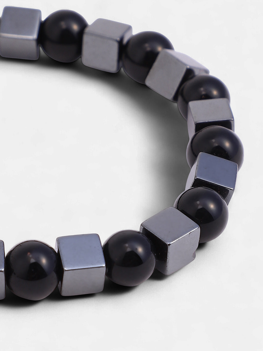 The Bijou Round Watch With Beaded Bracelet Combo