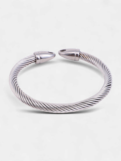 The Ribbed Round Watch With Cuff Bracelet Combo