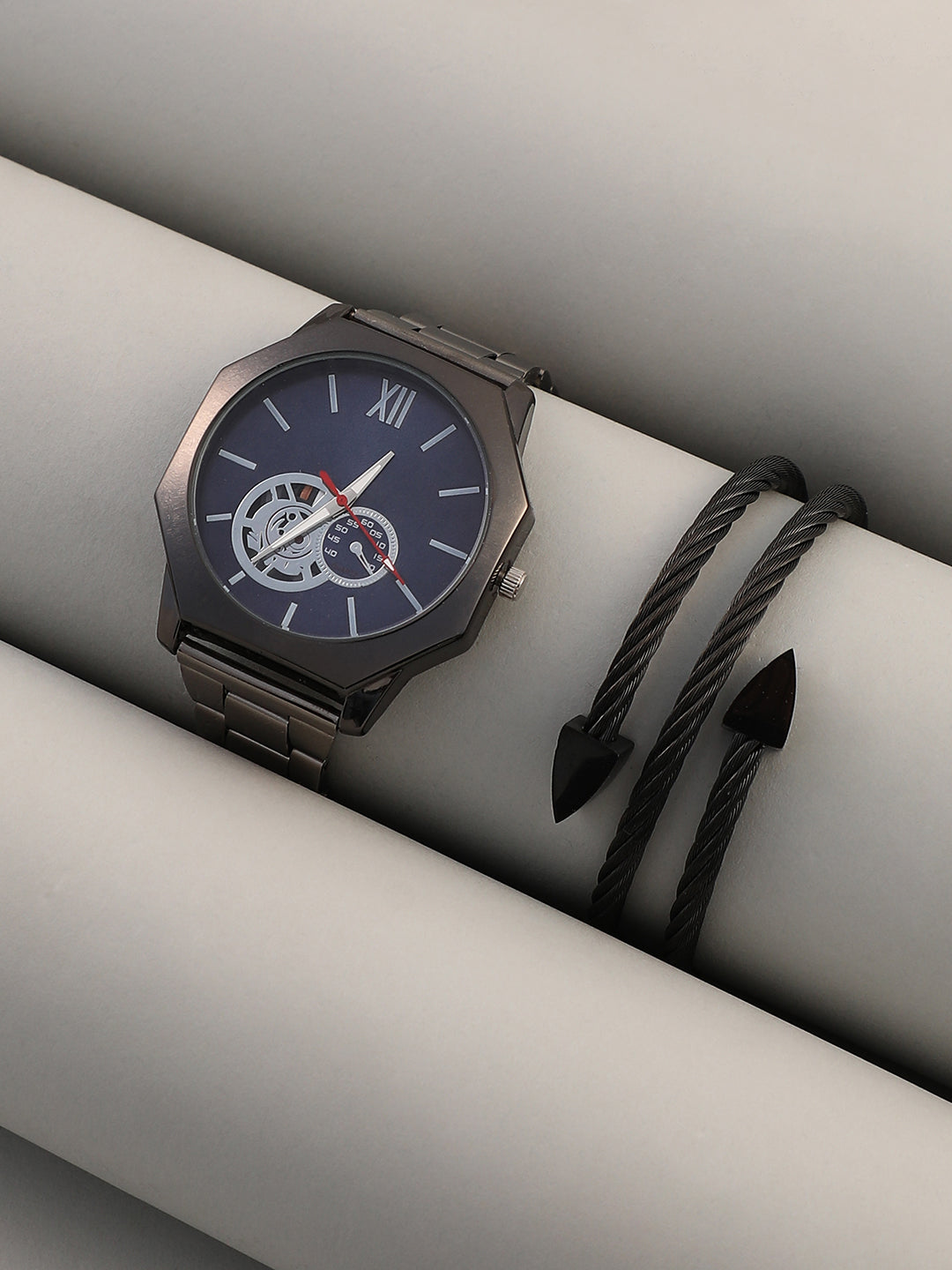 The Formula Chain Round Watch With Wrap Bracelet Combo